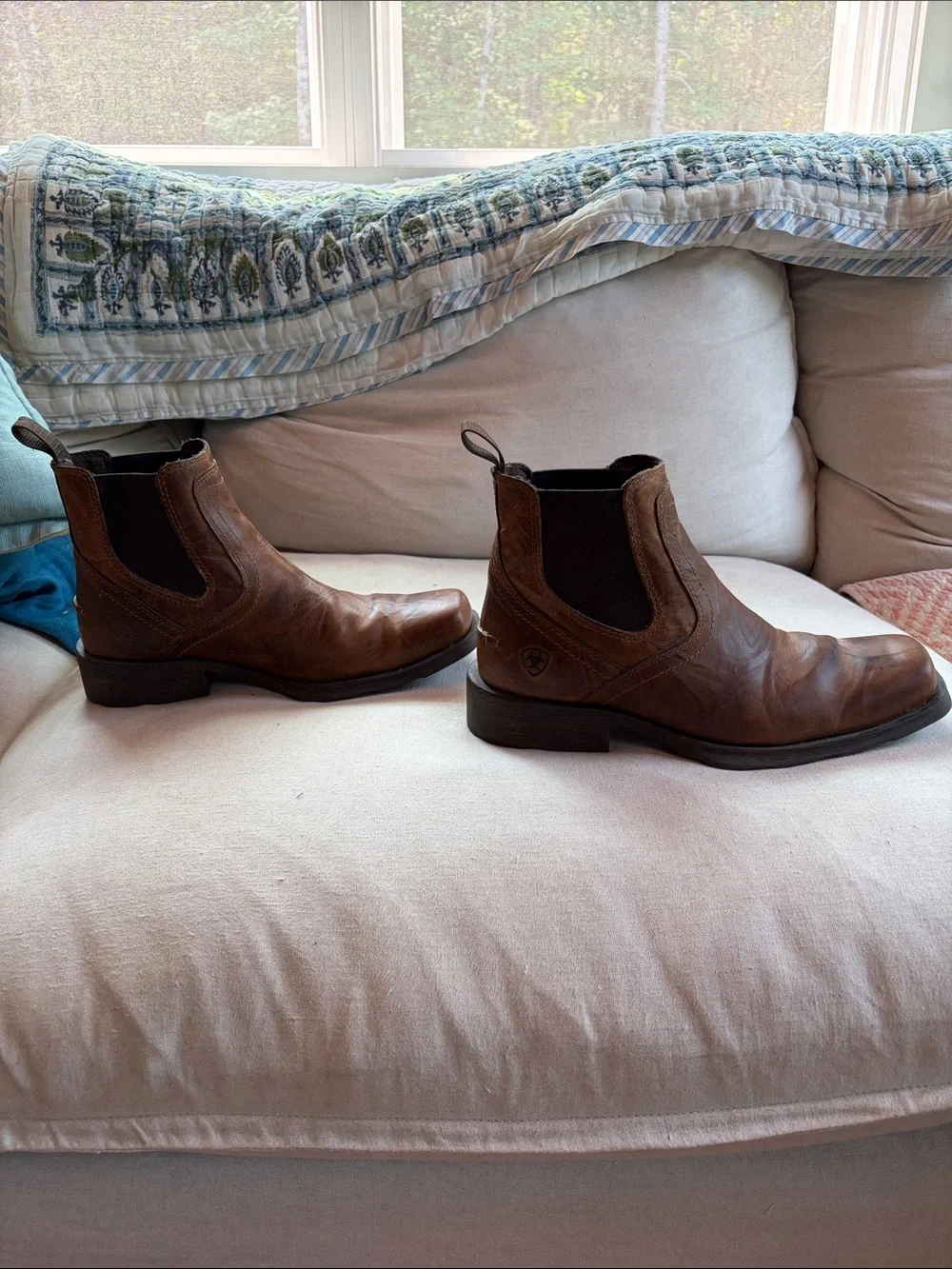 Ariat Midtown Rambler Square Toe Chelsea Boots